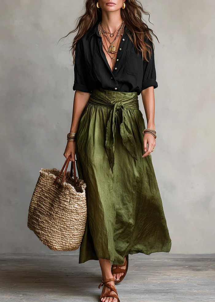 Victoire | Ensemble élégant 2 pièces avec blouse noire et jupe midi