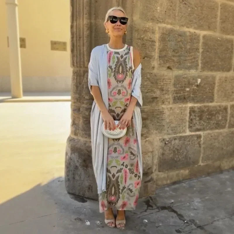 Majorie | Ensemble satiné artistique avec robe et châle assorti
